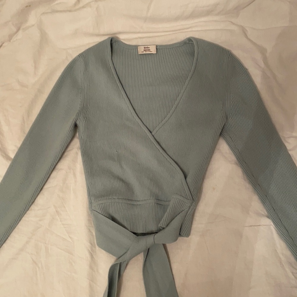 Aritzia Tie-Front Top